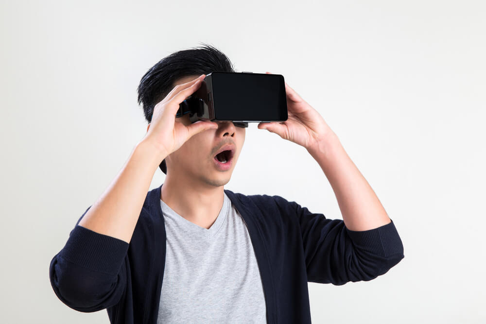  Saiba tudo sobre a nova moda dos óculos de realidade virtual