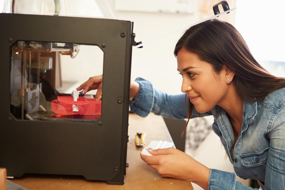Unidade da People em MG utiliza tecnologia de impressora 3D